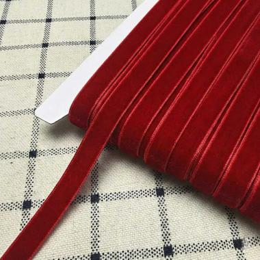 Лента бархатная 1см Красный