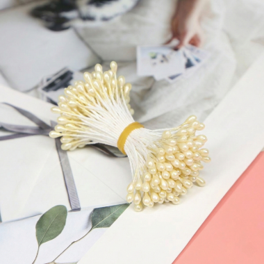 Тычинки Капля 3мм №02 Айвори (50шт)